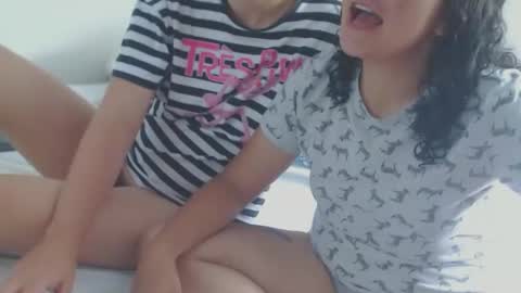 Snapshot of xwxwhornyprincess chatting on 19, 1, 2025 Gabriela and Camila online show from 19, 1, 2025