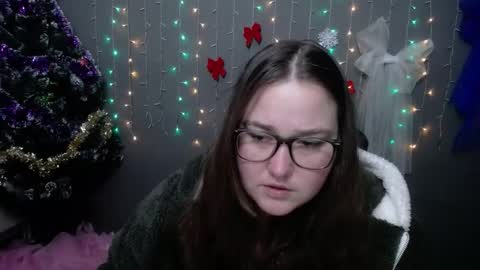 Snapshot of xx_daniella_xx chatting on 21, 12, 2025 xx daniella xx online show from 21, 12, 2025