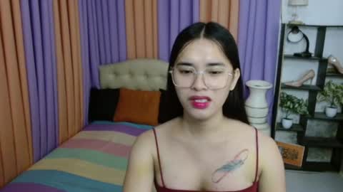 Snapshot of xxbigcockchloexx chatting on 16, 12, 2025 CHLOES ROOM online show from 16, 12, 2025