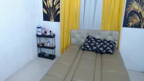 Snapshot of xxhellmariaxx chatting on 27, 2, 2025 xxhellmariaxx online show from 27, 2, 2025