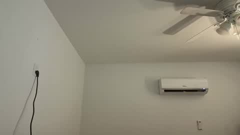 XxJasoneecxX online show from 11, 1, 2025