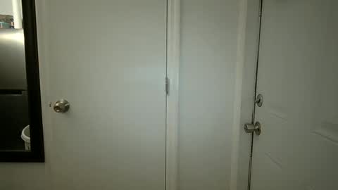 XxJasoneecxX online show from 13, 1, 2025