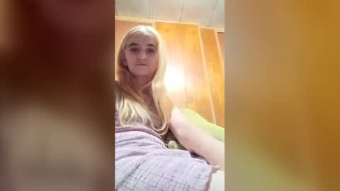 Snapshot of xxjessiebugxx chatting on 18, 6, 2026 xxjessiebugxx online show from 18, 6, 2026