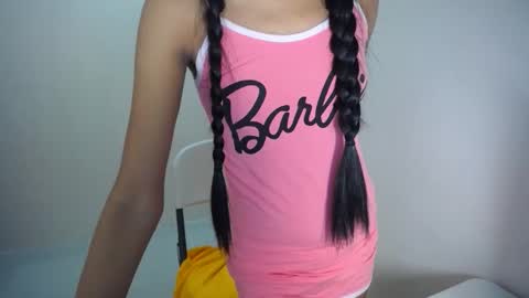 Snapshot of xxkayjeanxx chatting on 22, 11, 2025 Aya online show from 22, 11, 2025