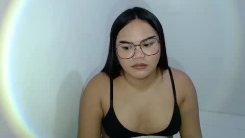 Snapshot of xxkylie_smithxx chatting on 10, 9, 2025 Kylie Smith online show from 10, 9, 2025
