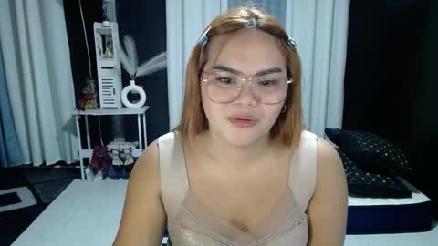 Snapshot of xxkylie_smithxx chatting on 17, 12, 2025 Kylie Smith online show from 17, 12, 2025