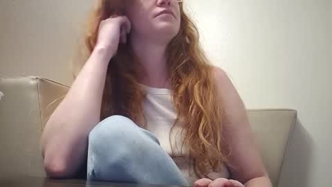 Snapshot of xxmariebliss chatting on 10, 5, 2026 xxmariebliss online show from 10, 5, 2026