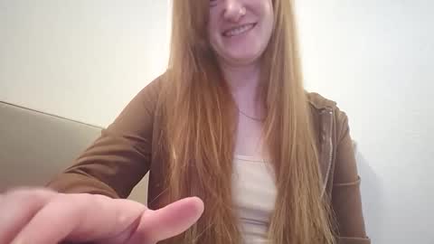 Snapshot of xxmariebliss chatting on 20, 5, 2026 xxmariebliss online show from 20, 5, 2026