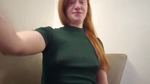 Snapshot of xxmariebliss chatting on 21, 5, 2026 xxmariebliss online show from 21, 5, 2026