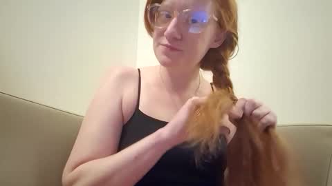 Snapshot of xxmariebliss chatting on 22, 5, 2026 xxmariebliss online show from 22, 5, 2026