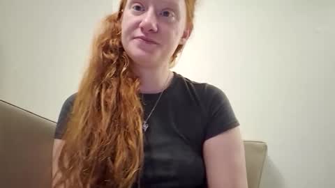 Snapshot of xxmariebliss chatting on 23, 5, 2026 xxmariebliss online show from 23, 5, 2026