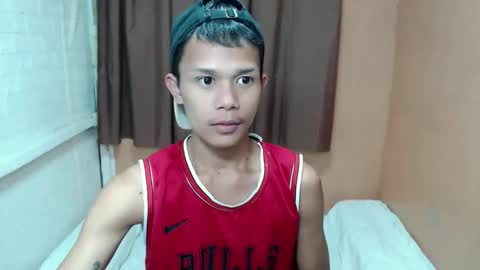 xxronnie online show from 13, 4, 2026