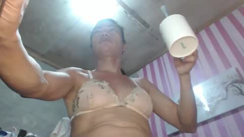 xxrowenatastycockforyouxx online show from 25, 1, 2025