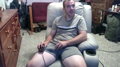 Snapshot of xxscubastevexxx chatting on 24, 9, 2025 xxScubaStevexx online show from 24, 9, 2025