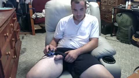 Snapshot of xxscubastevexxx chatting on 24, 9, 2025 xxScubaStevexx online show from 24, 9, 2025