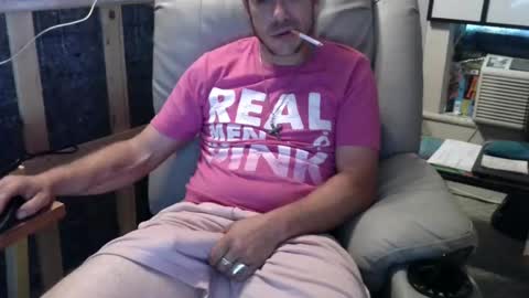 Snapshot of xxscubastevexxx chatting on 9, 10, 2025 xxScubaStevexx online show from 9, 10, 2025