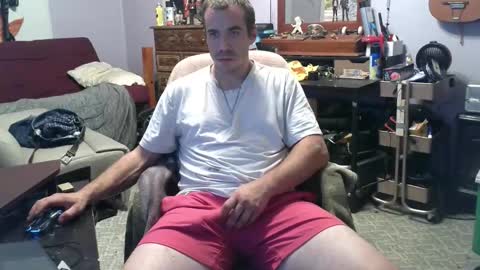 Snapshot of xxscubastevexxx chatting on 27, 10, 2025 xxScubaStevexx online show from 27, 10, 2025