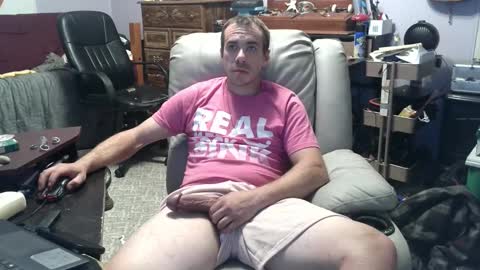 Snapshot of xxscubastevexxx chatting on 28, 10, 2025 xxScubaStevexx online show from 28, 10, 2025