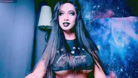 Lara online show from 27, 2, 2025