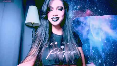 Lara online show from 27, 2, 2025