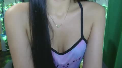 Snapshot of xxsexyass chatting on 5, 1, 2025 Kelsey online show from 5, 1, 2025