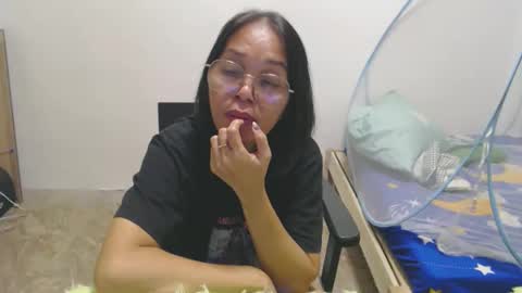 Snapshot of xxsexypinayxx chatting on 9, 11, 2025 xxsexypinayxx online show from 9, 11, 2025