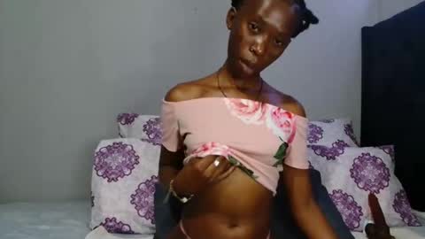 xxsexytalia28 online show from 27, 10, 2025