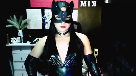 Snapshot of xxslutty_kim chatting on 27, 11, 2025 xxslutty kim online show from 27, 11, 2025