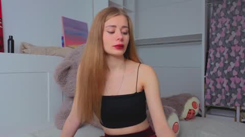 Snapshot of xxx_hotbae_xxx chatting on 6, 5, 2026 Eva online show from 6, 5, 2026