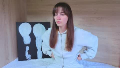 Snapshot of xxx_hotbae_xxx chatting on 17, 5, 2026 Eva online show from 17, 5, 2026