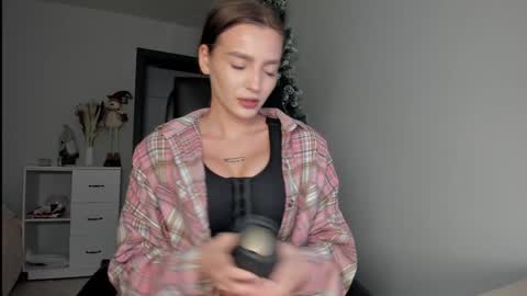 Snapshot of xxx_leila chatting on 27, 1, 2025 xxx_leila online show from 27, 1, 2025