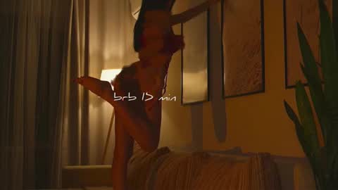 Snapshot of xxx_sunset chatting on 18, 2, 2026 Molly online show from 18, 2, 2026