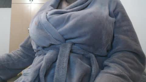 Ayanda online show from 20, 2, 2025