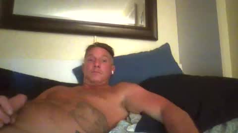 Snapshot of xxxelentdick chatting on 21, 4, 2026 deeeeznutz online show from 21, 4, 2026