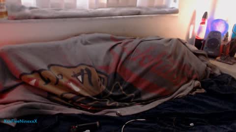 Snapshot of xxxfiveninexxx chatting on 20, 12, 2024 XxxFiveNinexxX online show from 20, 12, 2024