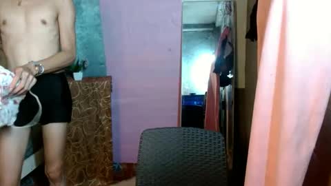 Snapshot of xxxfuckgirlyumsxxx chatting on 11, 12, 2024 Your Princess Yums online show from 11, 12, 2024