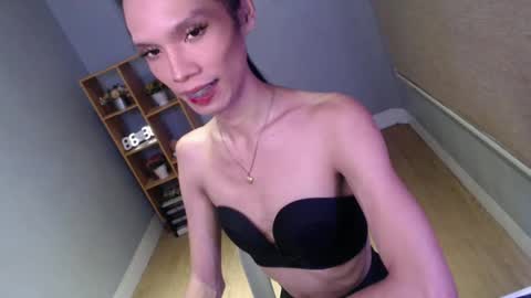 Snapshot of xxxfuckgirlyumsxxx chatting on 4, 2, 2025 Your Princess Yums online show from 4, 2, 2025