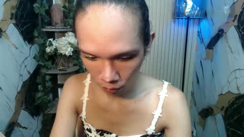 Snapshot of xxxfuckgirlyumsxxx chatting on 7, 1, 2026 Your Princess Yums online show from 7, 1, 2026