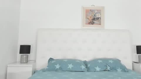 Elvira online show from 20, 2, 2025