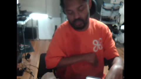 Snapshot of xxxonwheelz chatting on 23, 9, 2025 xxxonwheelz online show from 23, 9, 2025