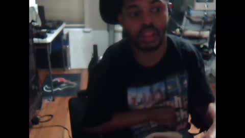 Snapshot of xxxonwheelz chatting on 28, 10, 2025 xxxonwheelz online show from 28, 10, 2025