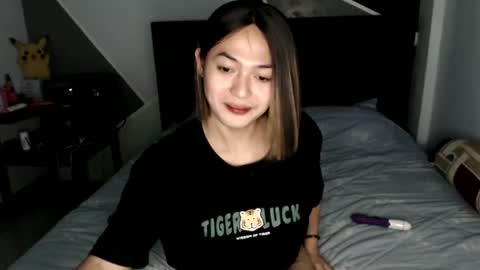 xxxur_wild_asianxxx online show from 1, 2, 2025