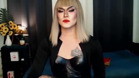 QueenMarina online show from 19, 2, 2025