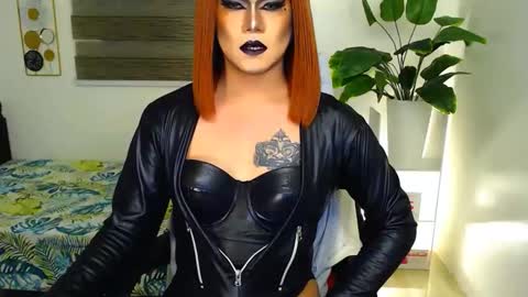 Snapshot of xyournightmarequeenx chatting on 31, 5, 2026 QueenMarina online show from 31, 5, 2026