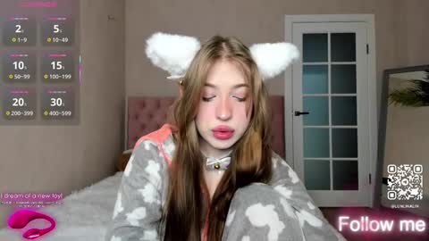 Lina online show from 30, 9, 2025