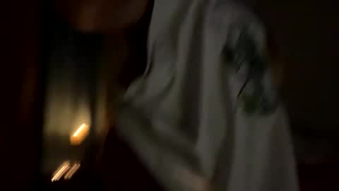 yagirlpeachezzz online show from 21, 4, 2026