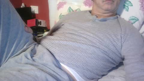 Snapshot of yahe2010 chatting on 26, 1, 2025 grillino online show from 26, 1, 2025