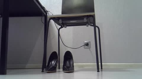 Snapshot of yahi_ko chatting on 4, 12, 2025 Dina online show from 4, 12, 2025