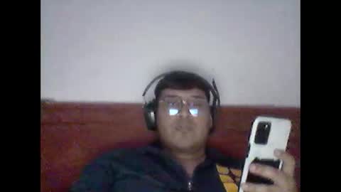 Snapshot of yairtlx chatting on 19, 12, 2025 yairtlx online show from 19, 12, 2025