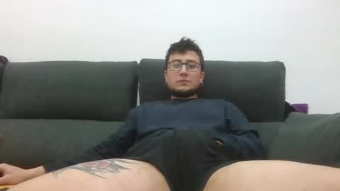 Snapshot of yakajoe97 chatting on 16, 12, 2025 yakajoe97 online show from 16, 12, 2025